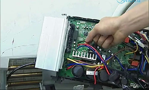 右玉美的空调电话是多少